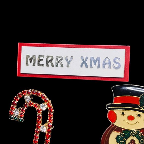 Lot of 5 Vintage Gold Tone Christmas Brooches/Pins (4774) - Picture 2 of 7